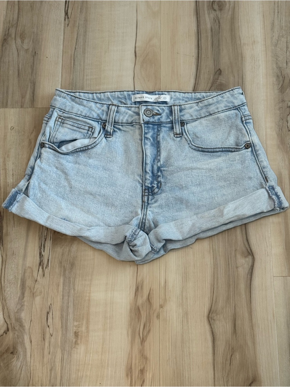 Light Wash Altar’d State Denim Women's Shorts